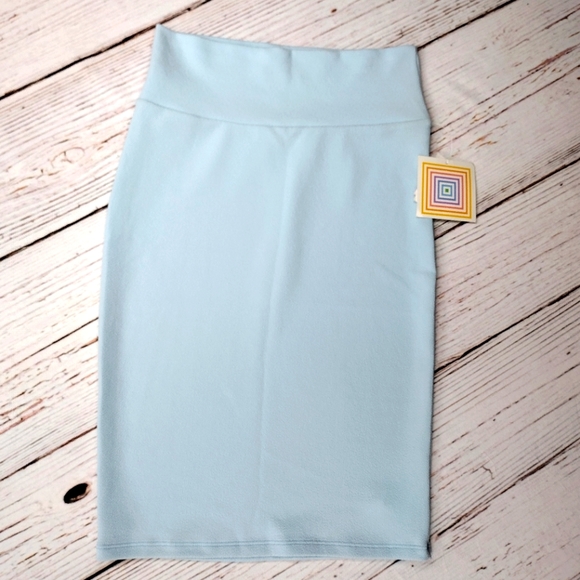 🍉5 for $25* LulaRoe Cassie Pencil Skirt - Picture 3 of 3